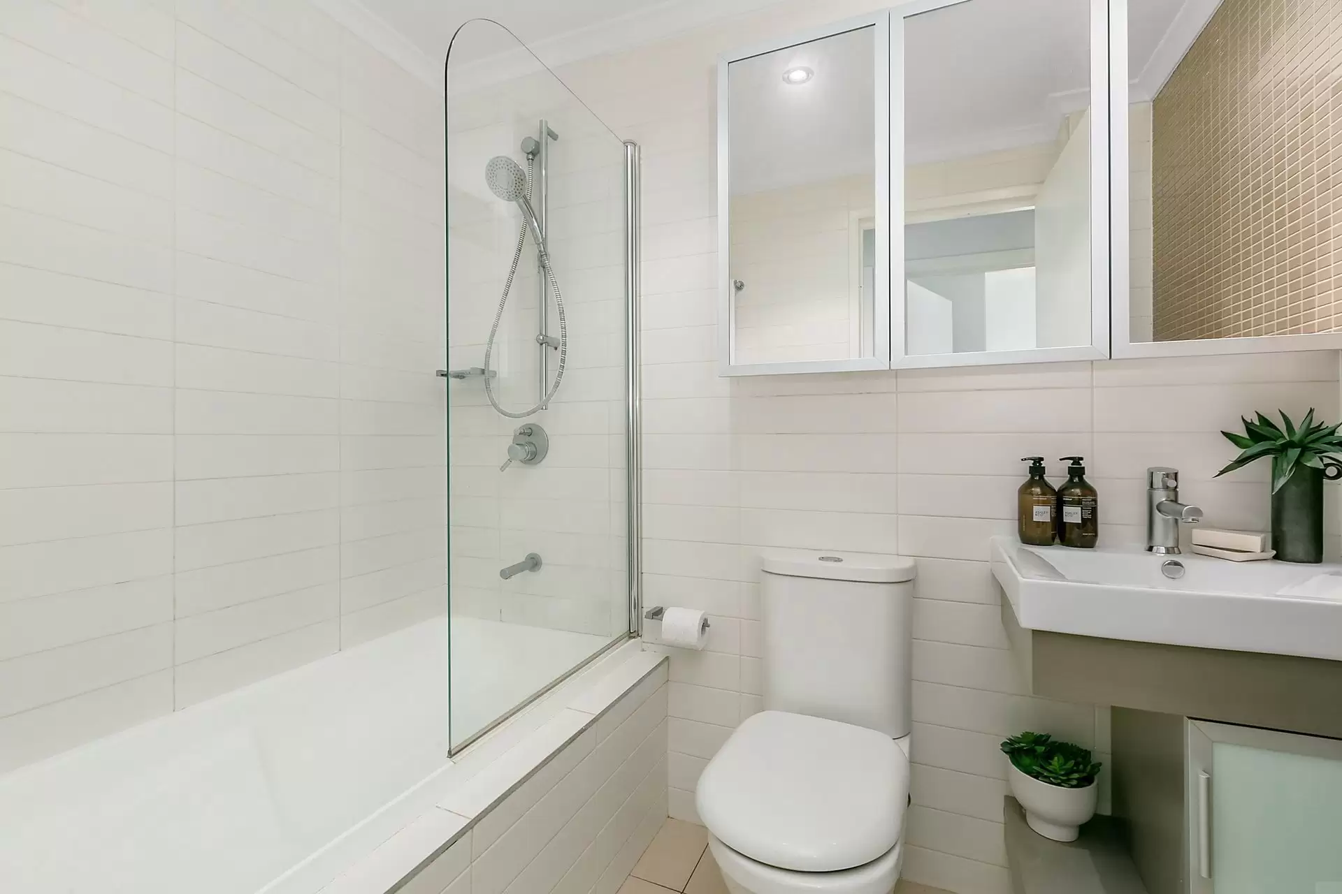 15/5-11 Garland Road, Naremburn Sold by Aurora Property - image 7