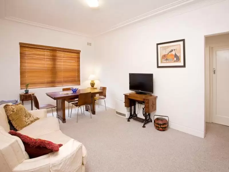 11/5 Wulworra Avenue, Cremorne Point Sold by Aurora Property - image 5