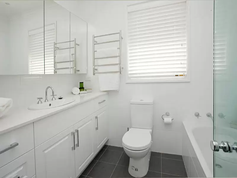 1/6 Ellalong Road, Cremorne Sold by Aurora Property - image 8