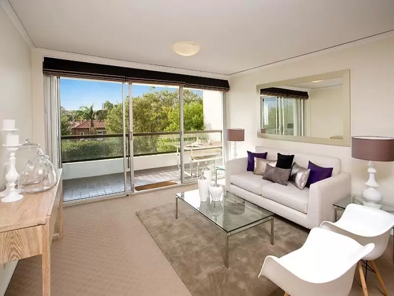 4/14 Kareela Road, Cremorne Point Sold by Aurora Property - image 7