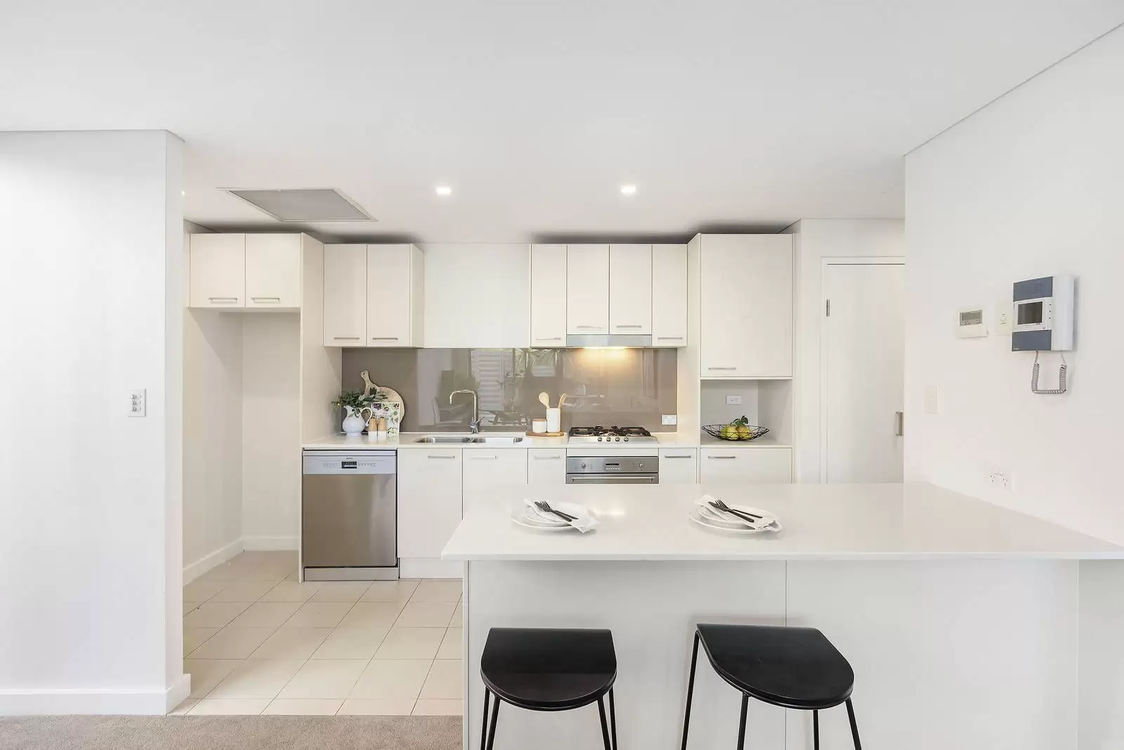 14/331 Miller Street, Cammeray Sold by Aurora Property - image 7