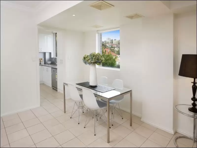37/2 Bent Street, Neutral Bay Sold by Aurora Property - image 2