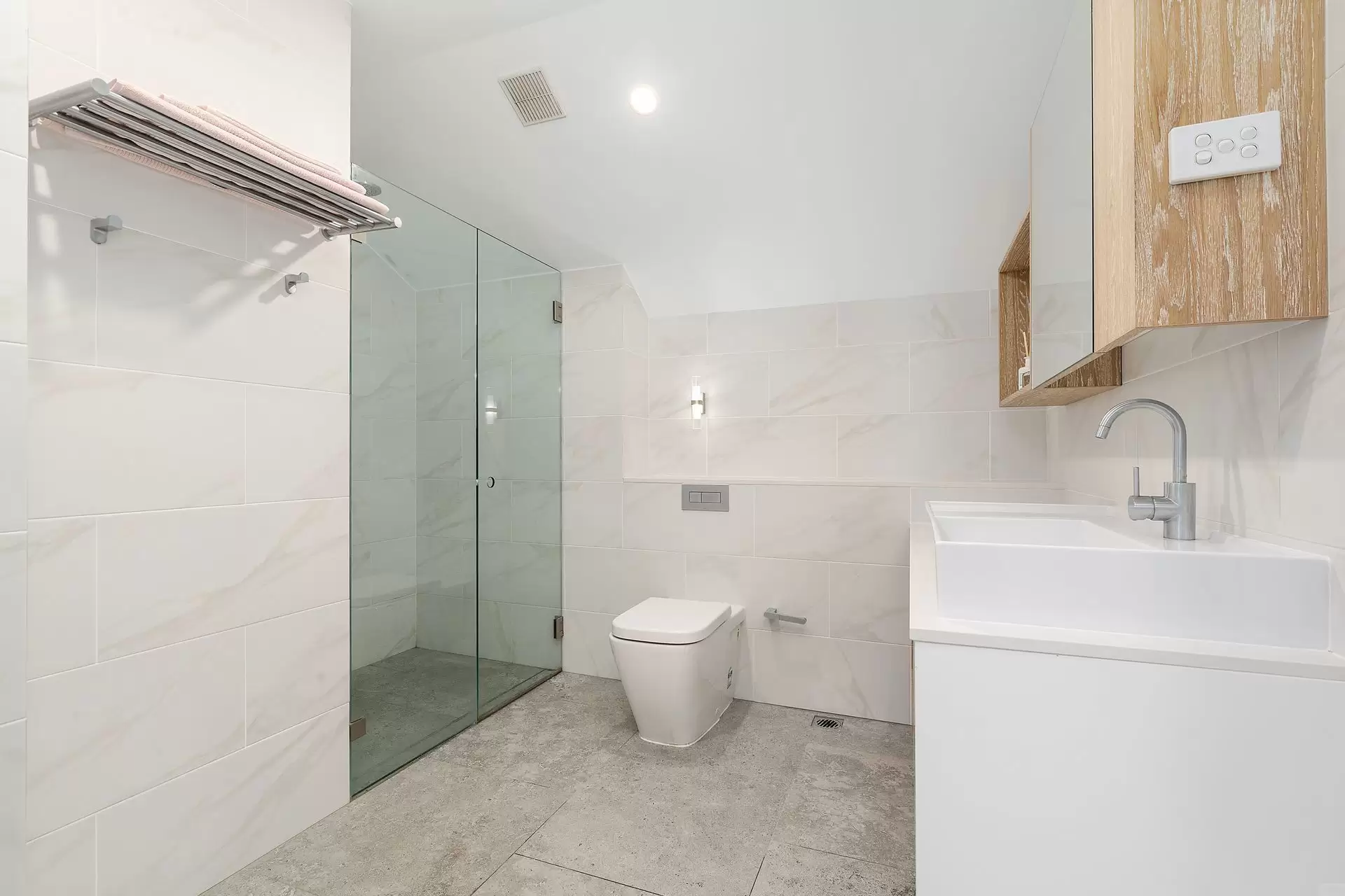18/2 Abbott Street, Cammeray Sold by Aurora Property - image 6