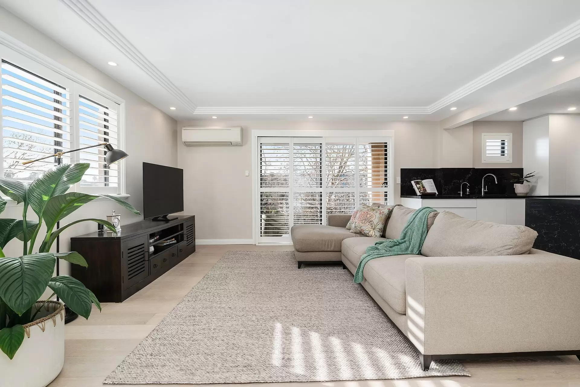 18/2 Abbott Street, Cammeray Sold by Aurora Property - image 8