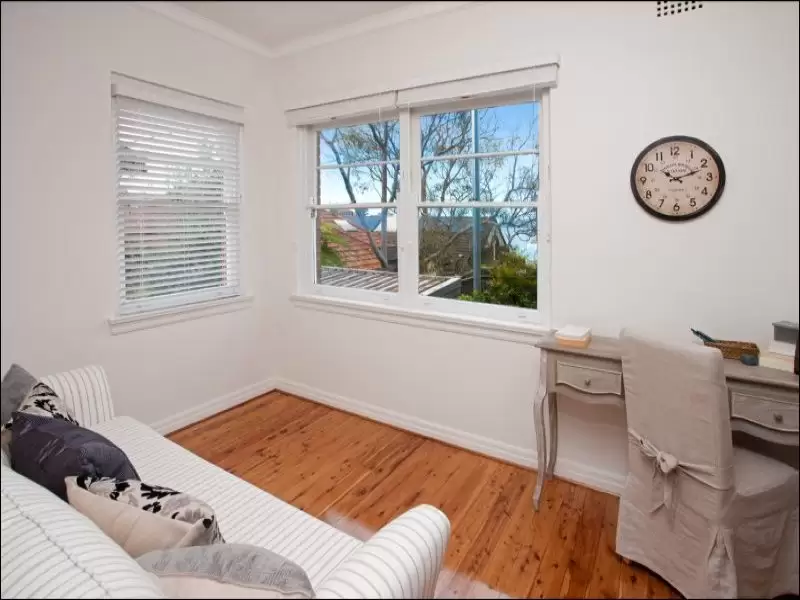 2/25 Kareela Road, Cremorne Point Sold by Aurora Property - image 6