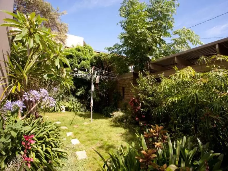 4/10 Emmett Street, Crows Nest Sold by Aurora Property - image 17