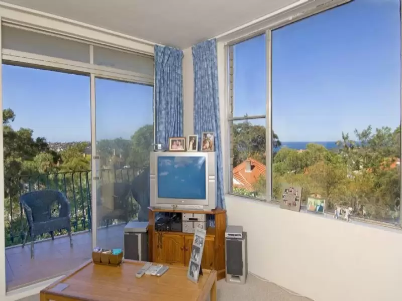 19/114 Spit Road, Mosman Sold by Aurora Property - image 2
