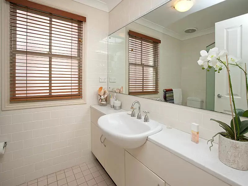 2/16 Hardie Street, Neutral Bay Sold by Aurora Property - image 6