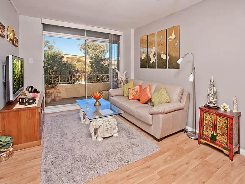 3/560 Military Road, Mosman Sold by Aurora Property - image 1