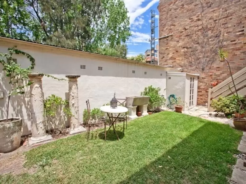 3/239 Military Road, Cremorne Sold by Aurora Property - image 9