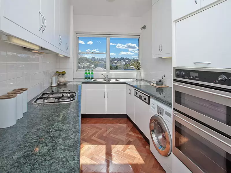 54/3 Plunkett Street, Kirribilli Sold by Aurora Property - image 6