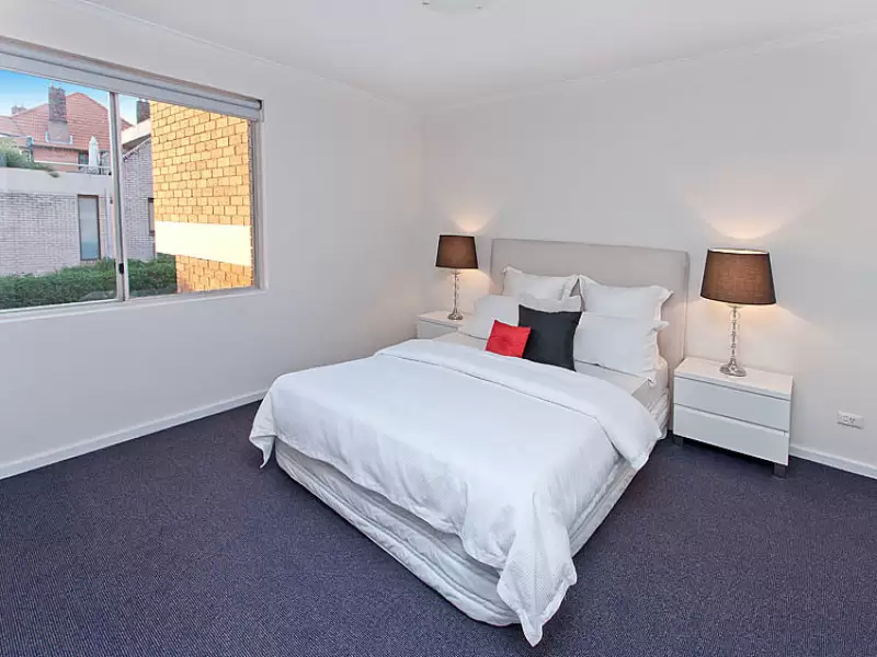 13/10 Raymond Road, Neutral Bay Sold by Aurora Property - image 5