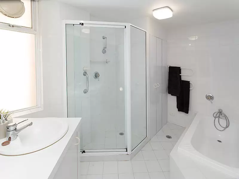 16/1 Elamang Avenue, Kirribilli Sold by Aurora Property - image 7