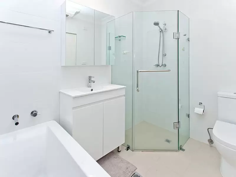 2/700 Pacific Highway, Killara Sold by Aurora Property - image 6
