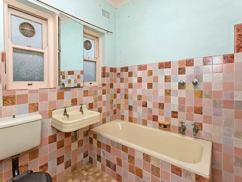 13 Salisbury Square, Seaforth Sold by Aurora Property - image 6