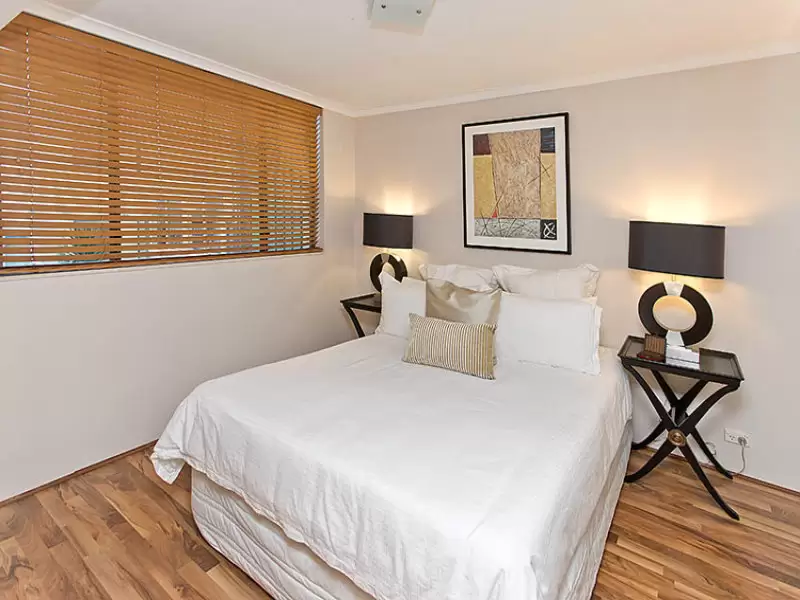 33/44-50 Bent Street (enter From Bent St Or Winter Ave), Neutral Bay Sold by Aurora Property - image 10