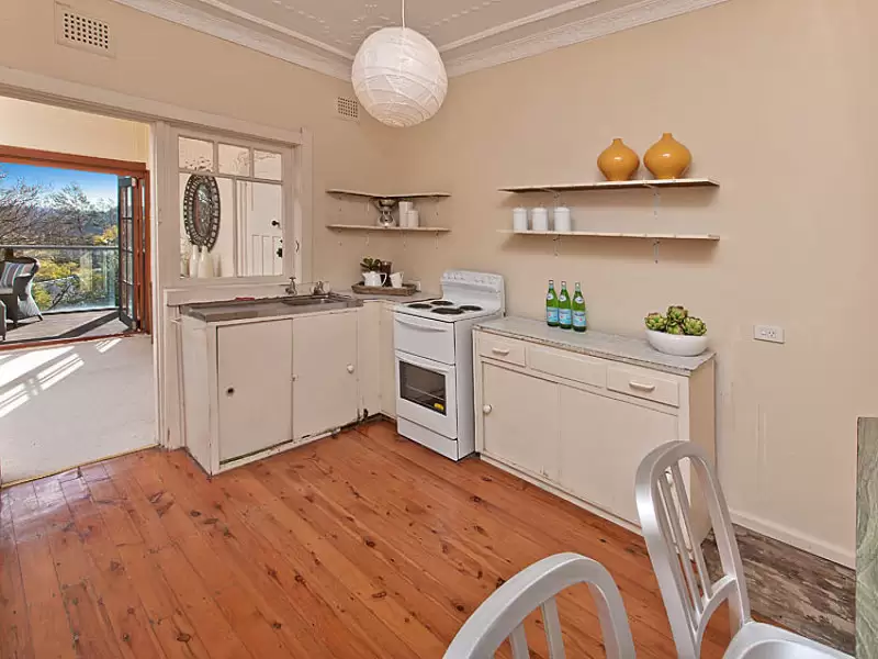 3/102 MacPherson St (quiet Section Past Ourimbah Rd), Cremorne Sold by Aurora Property - image 5