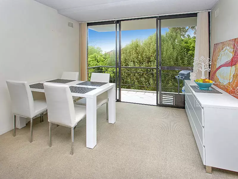 5/69 Shellcove Road (Cnr Powell St), Neutral Bay Sold by Aurora Property - image 5