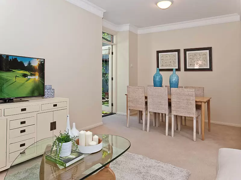 152 Sydney Street, Willoughby Sold by Aurora Property - image 5