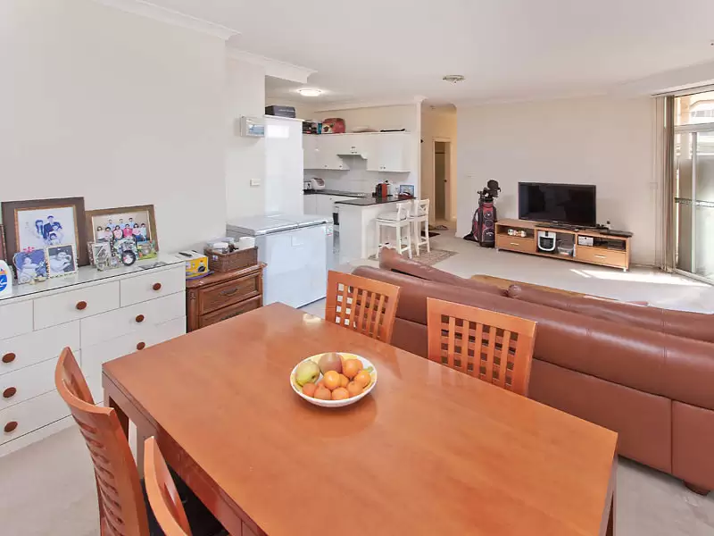 204/58 Neridah Street, Chatswood Sold by Aurora Property - image 5