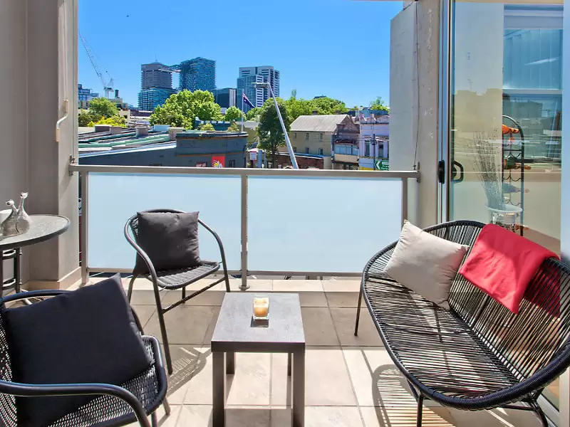 7/135 Abercrombie Street, Chippendale Sold by Aurora Property - image 2