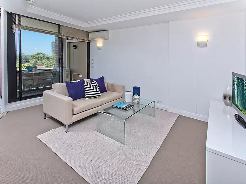 304/2 Langley Avenue, Cremorne Sold by Aurora Property - image 5