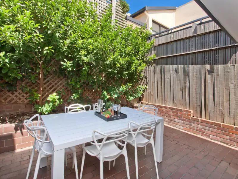 1 Bligh Street, Kirribilli Sold by Aurora Property - image 2