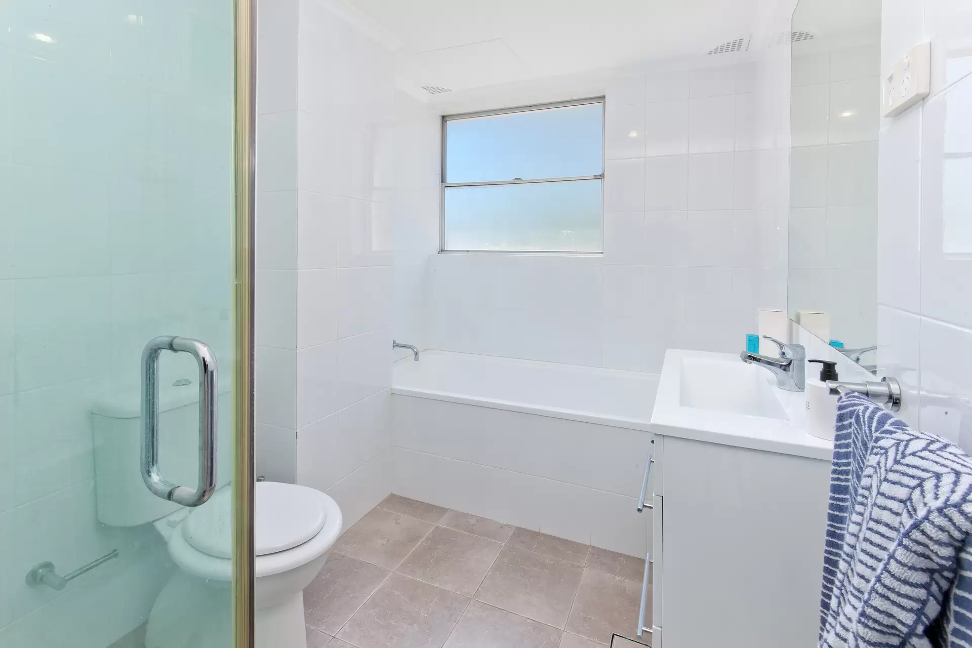 8/3-7 Bariston Avenue, Cremorne Sold by Aurora Property - image 5