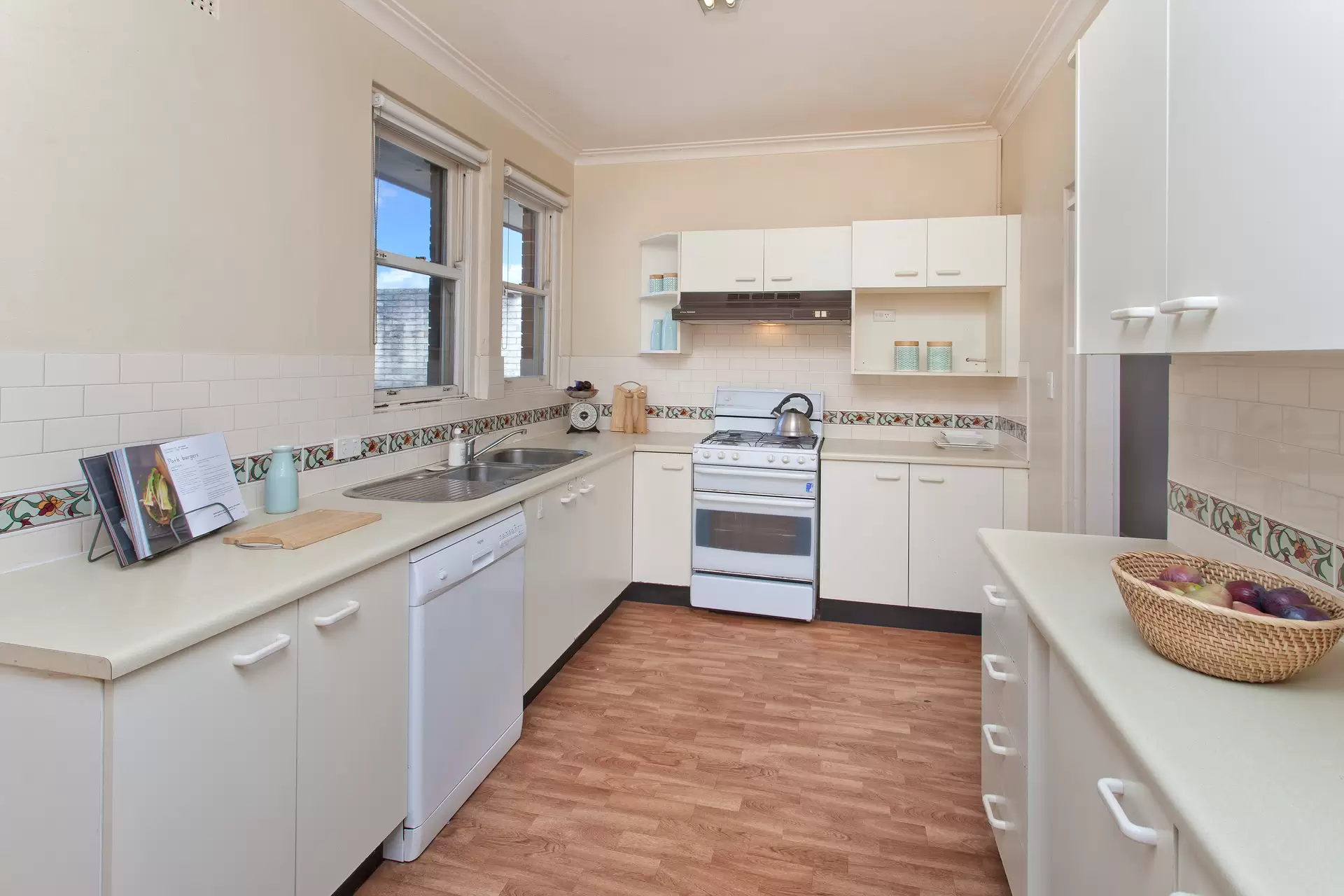 220 Edinburgh Road, Castlecrag Sold by Aurora Property - image 11