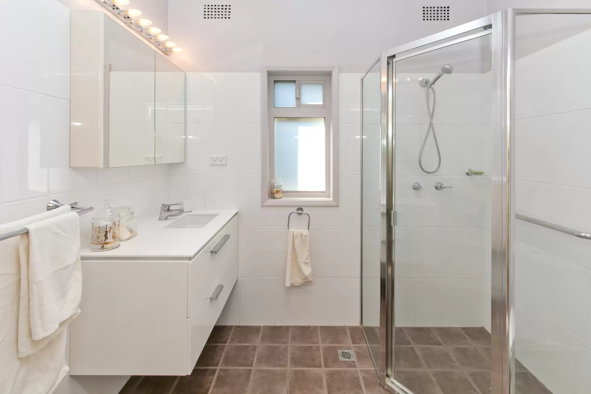 74 Edinburgh Road, Willoughby Sold by Aurora Property - image 7
