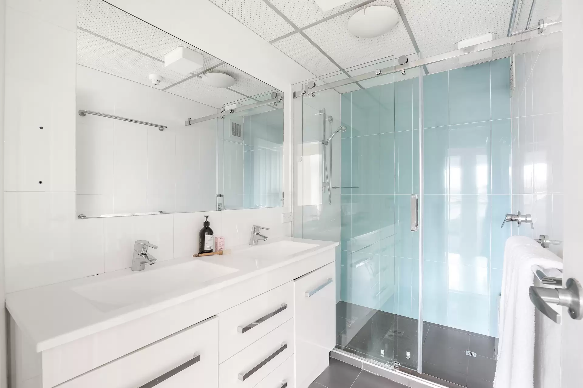 14/2-8 Gerard Street, Cremorne Sold by Aurora Property - image 6