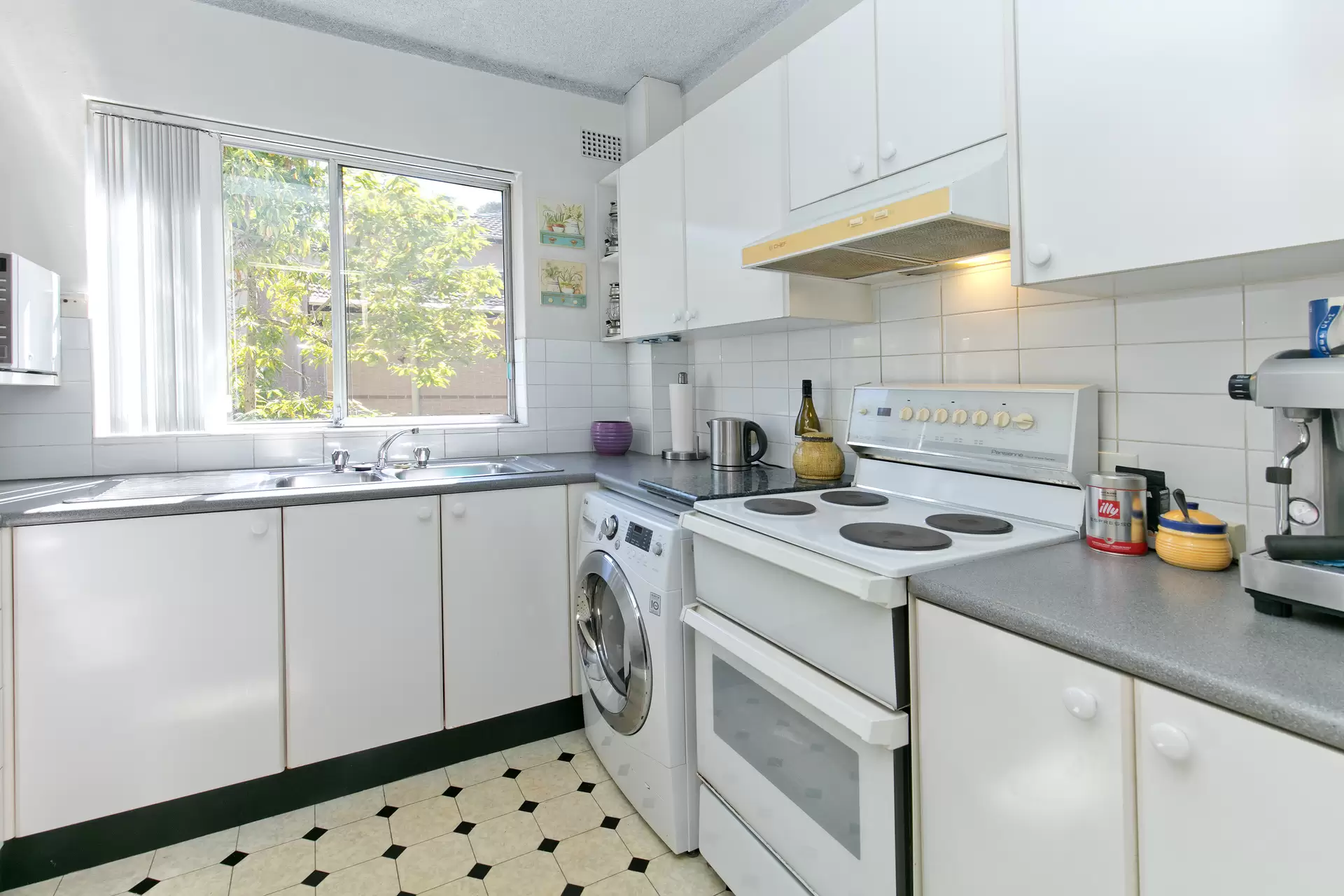 9/26-28 Eaton Street, Neutral Bay Sold by Aurora Property - image 7