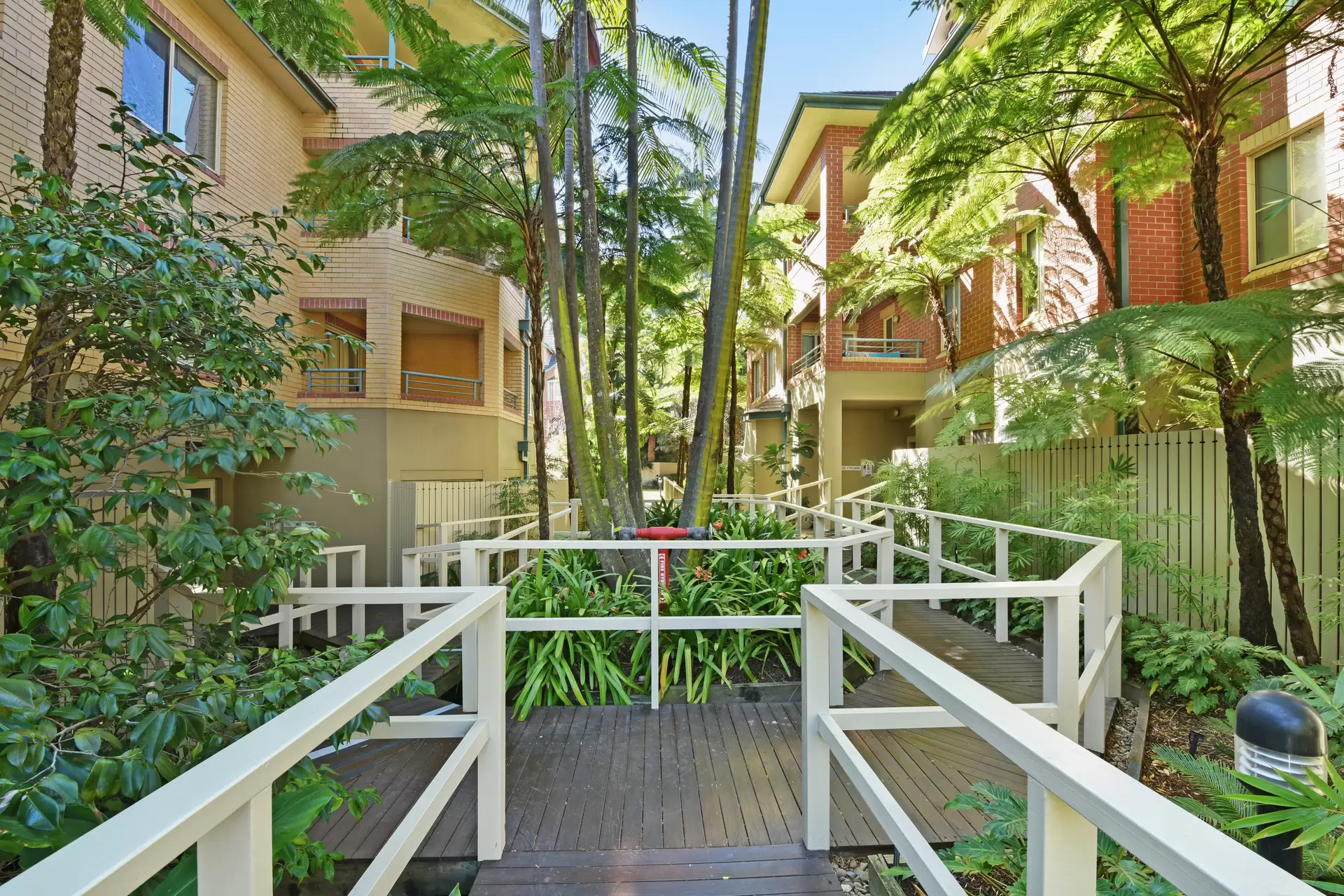 43/1-5 Russell Street, Wollstonecraft Sold by Aurora Property - image 9