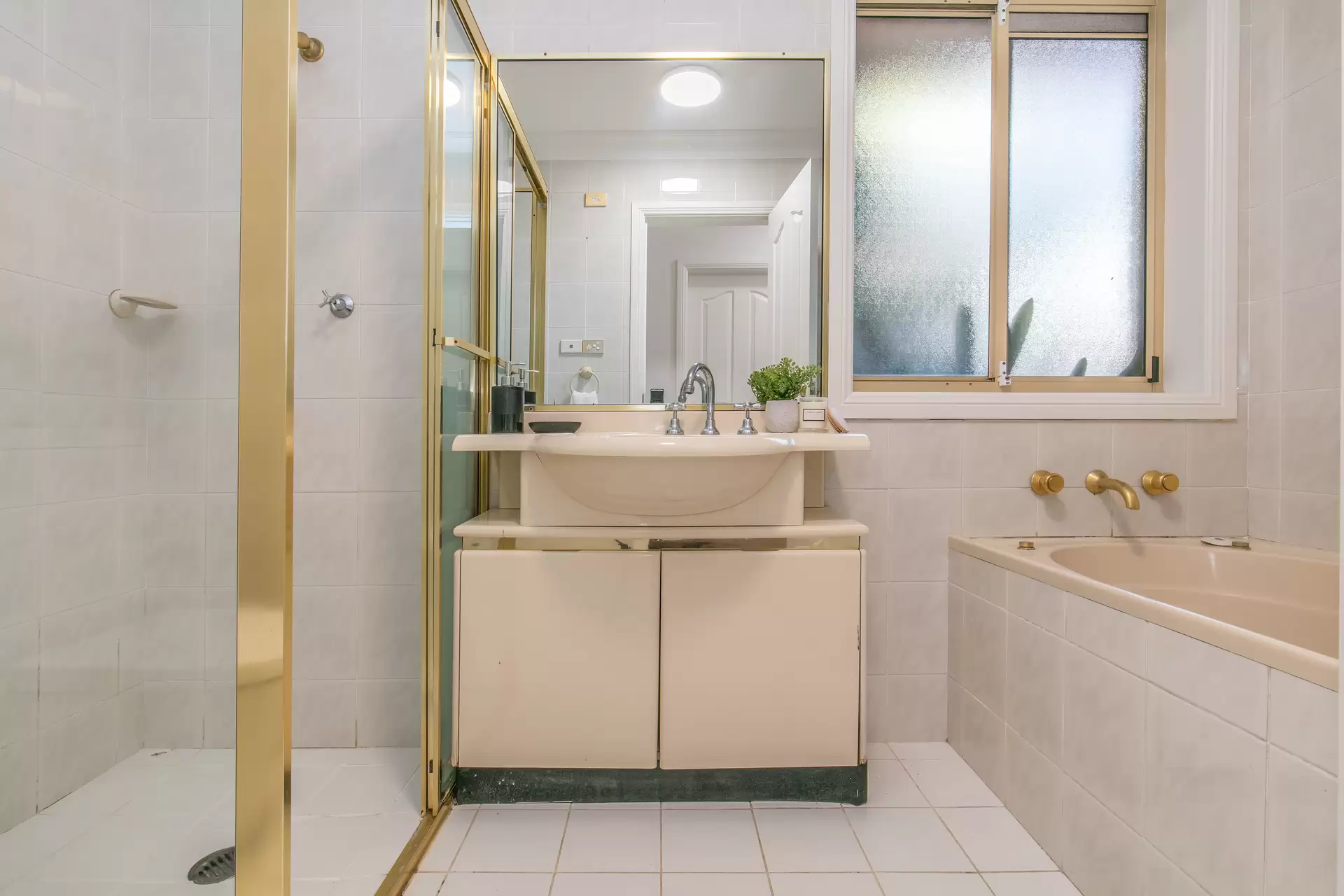 5/700 Pacific Highway, Killara Sold by Aurora Property - image 13