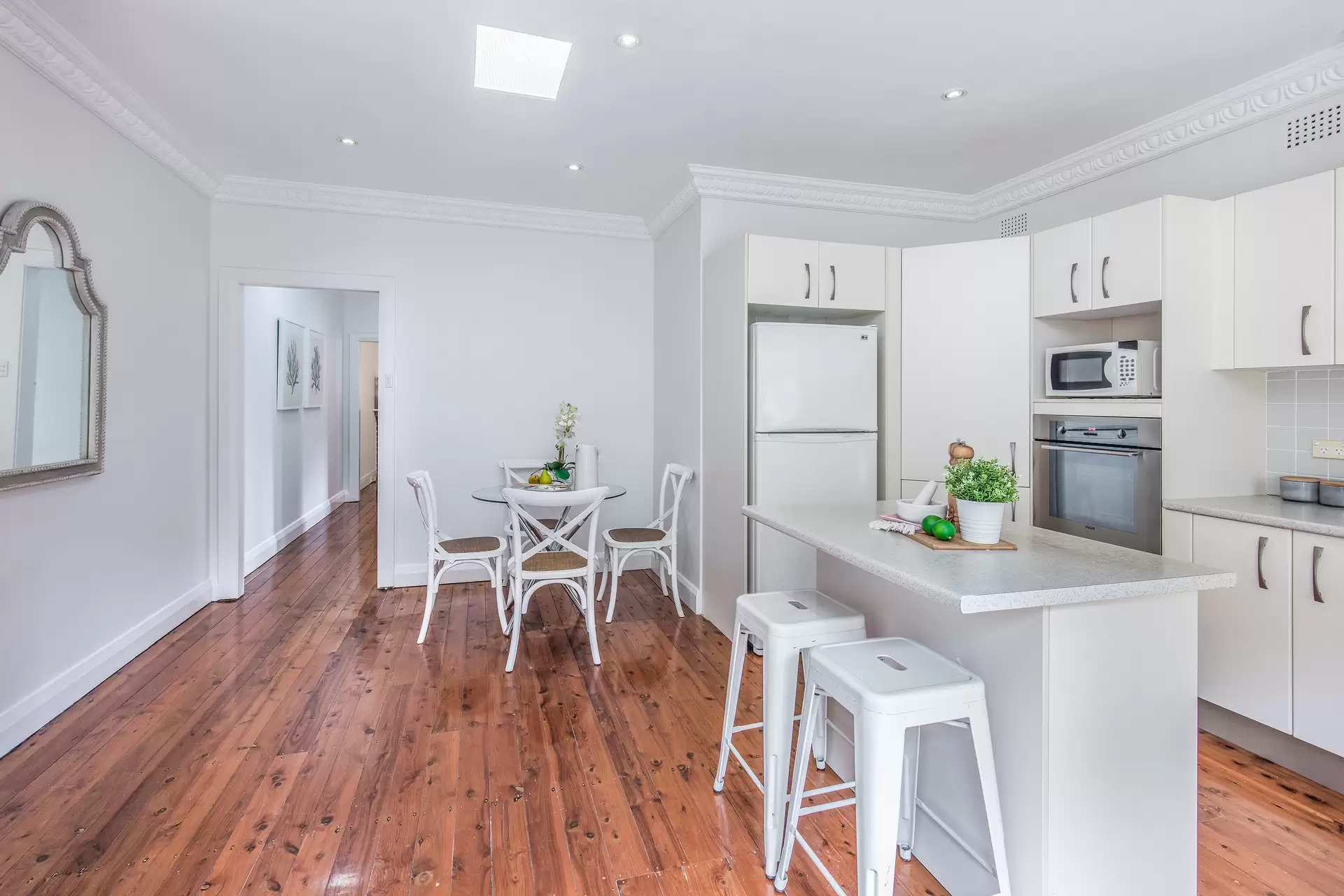 73 Carter Street, Cammeray Sold by Aurora Property - image 7