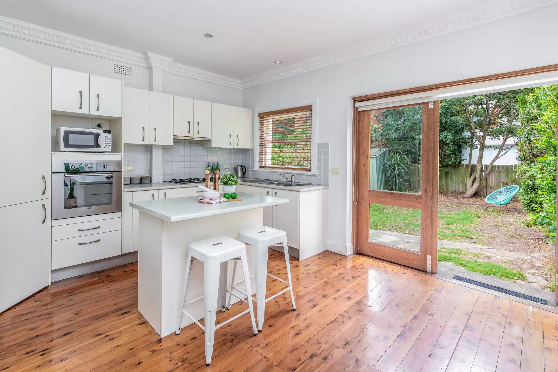 73 Carter Street, Cammeray Sold by Aurora Property - image 8