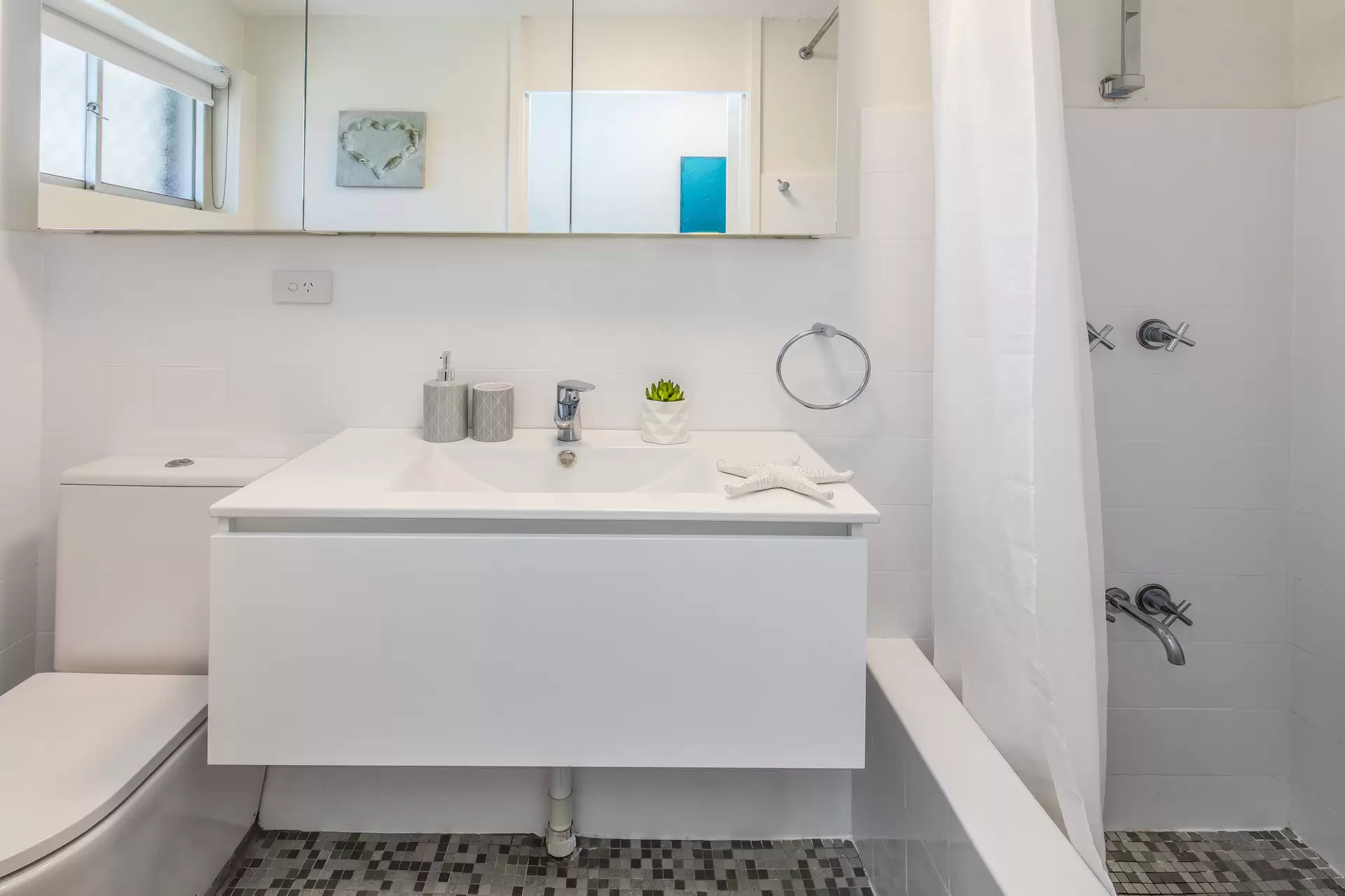 25/4-8 Kareela Road, Cremorne Point Sold by Aurora Property - image 9