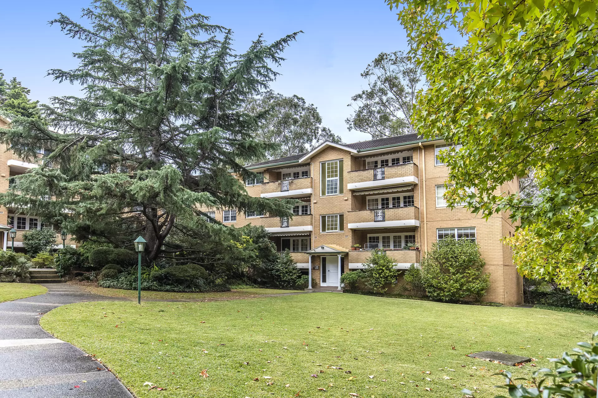 4/2-12 Llewellyn Street, Lindfield Sold by Aurora Property - image 13