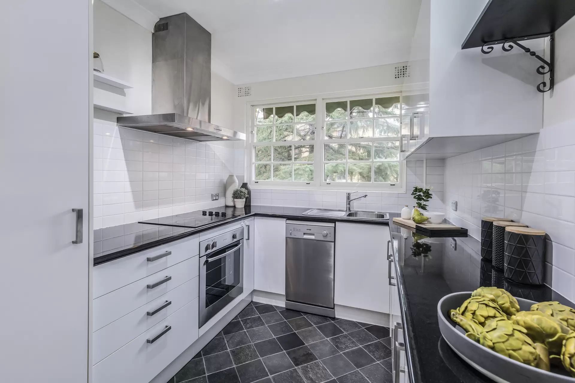 4/2-12 Llewellyn Street, Lindfield Sold by Aurora Property - image 5