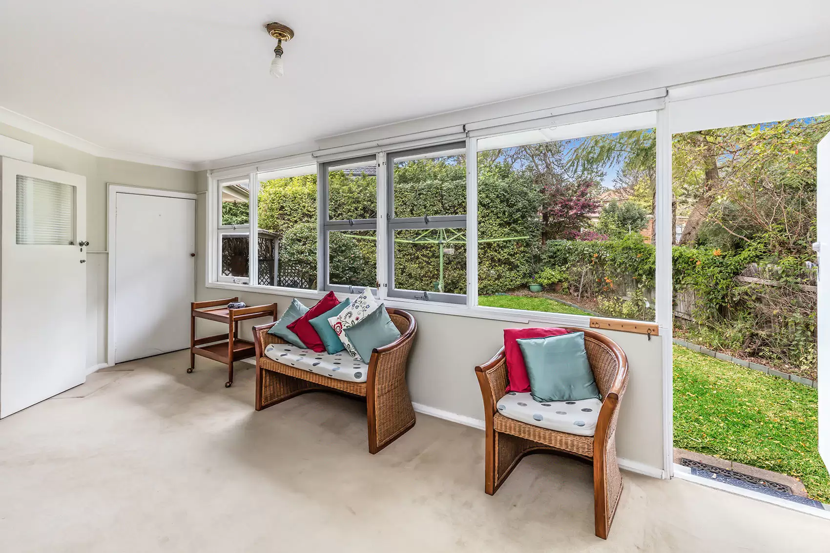 9 Heights Crescent, Middle Cove Sold by Aurora Property - image 10