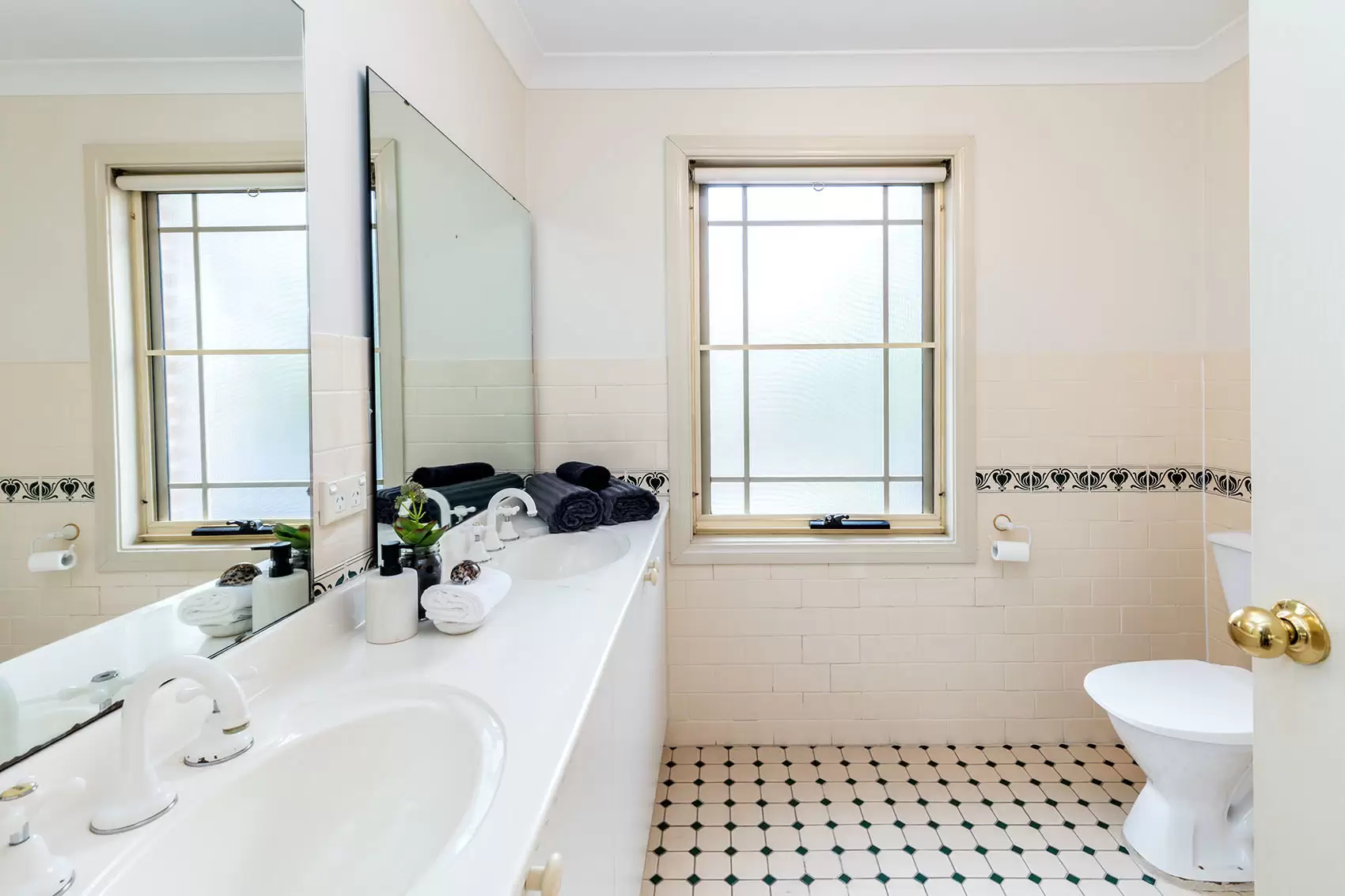11/23 Glenvale Close, West Pennant Hills Sold by Aurora Property - image 16