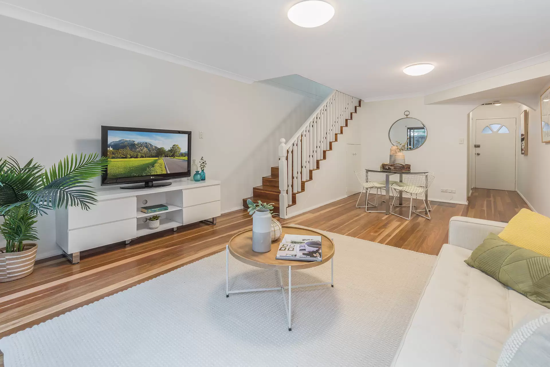 6/209 Military Road, Cremorne Sold by Aurora Property - image 5