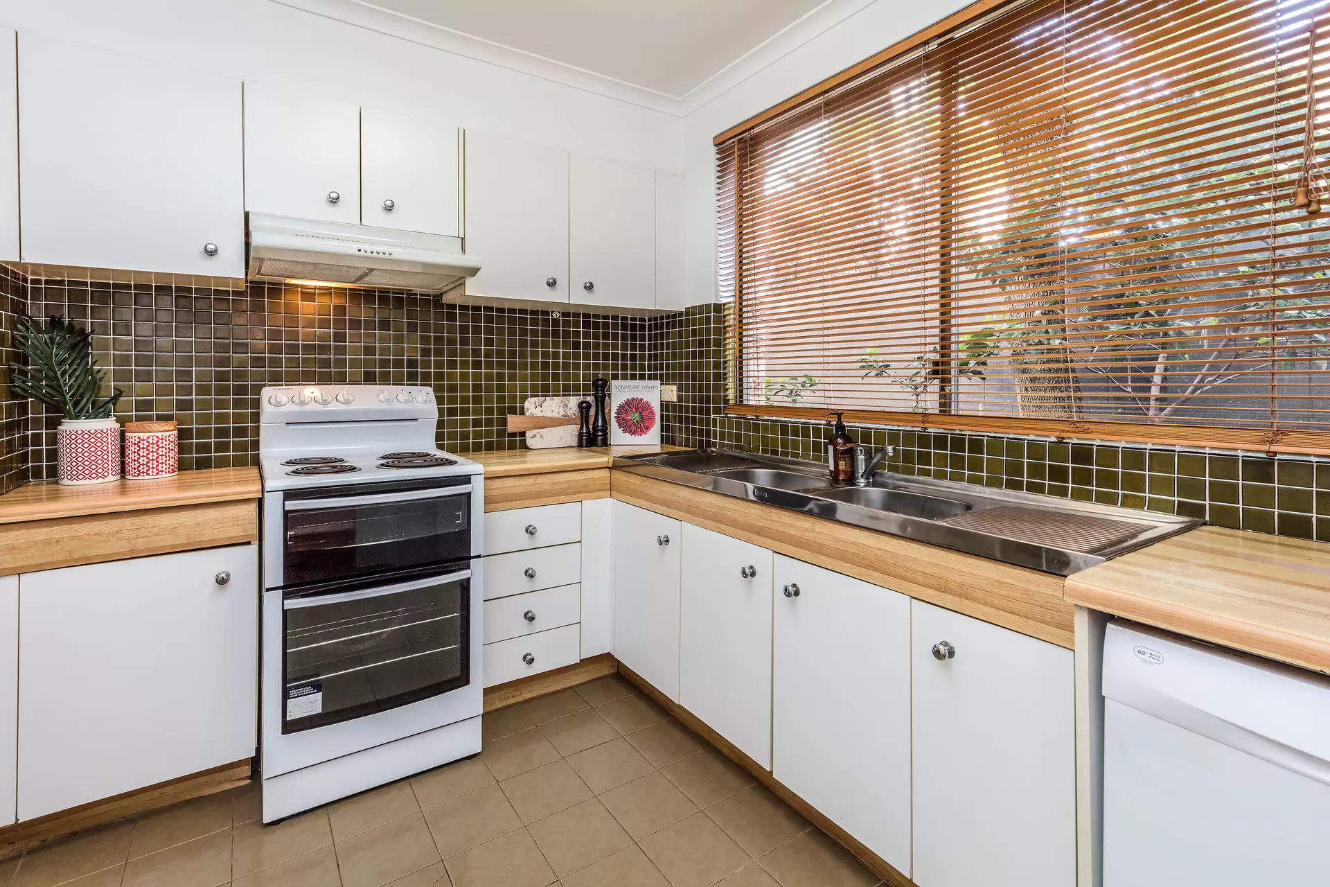 6/209 Military Road, Cremorne Sold by Aurora Property - image 6