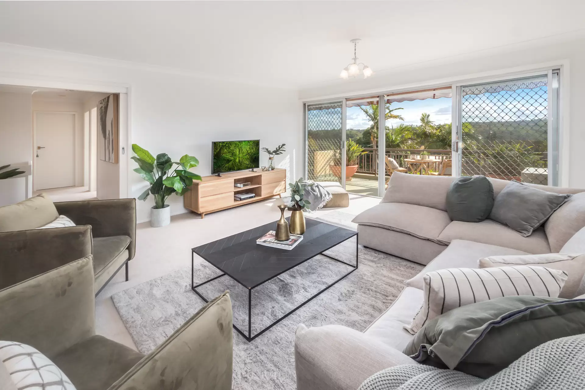 15 Warrington Avenue, East Killara Sold by Aurora Property - image 4