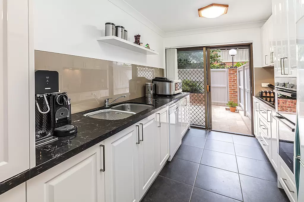 3/7 Reed Street, Cremorne Sold by Aurora Property - image 5