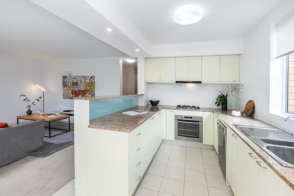7/106 Young Street, Cremorne Sold by Aurora Property - image 6