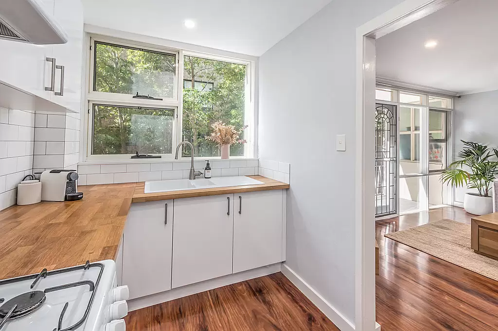 4/31 Gladstone Street, Newport Sold by Aurora Property - image 5