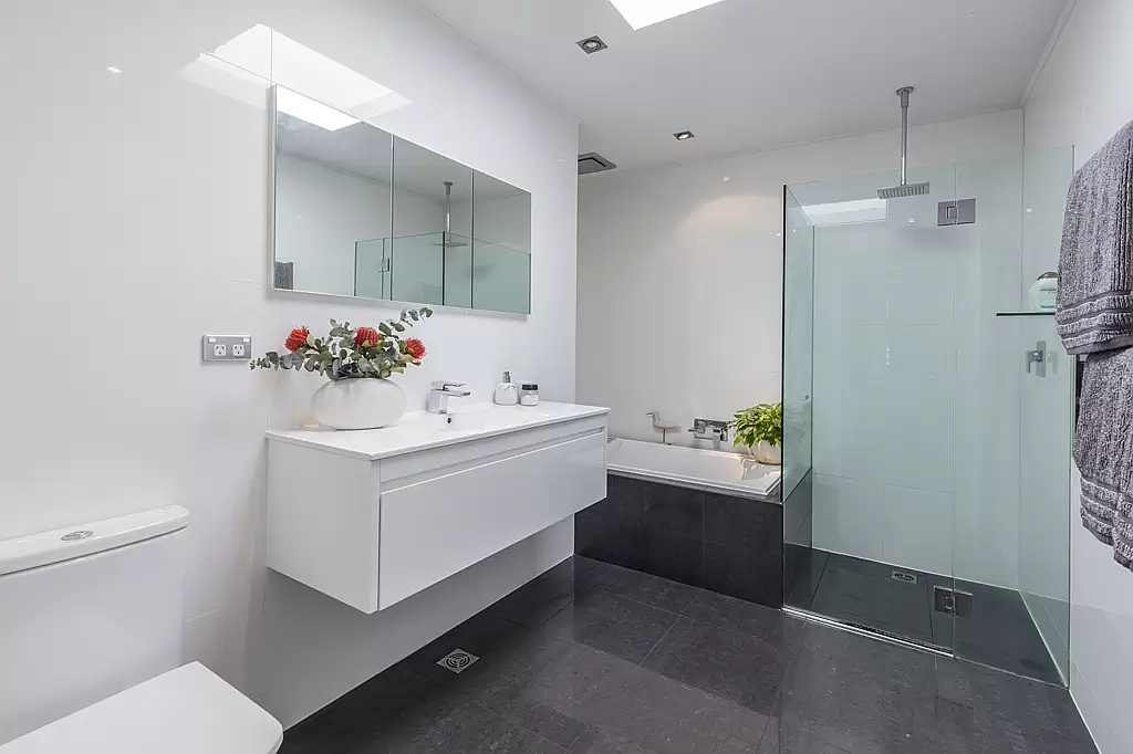 70 Ben Boyd Road, Neutral Bay Sold by Aurora Property - image 18