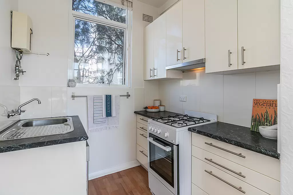 31/2 Parkes Street, Kirribilli Sold by Aurora Property - image 9