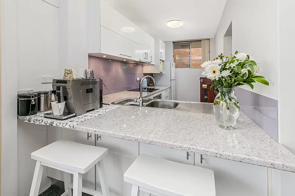 4/111 Ben Boyd Road, Neutral Bay Sold by Aurora Property - image 5